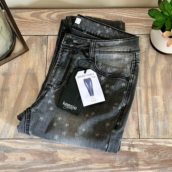 Kensie 4/27 Skinny Crop Ankle Star Jeans - NEW✨ - Picture 11 of 11
